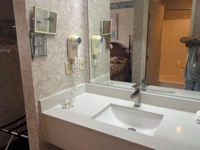 Garden Inn New Castle 外观 照片